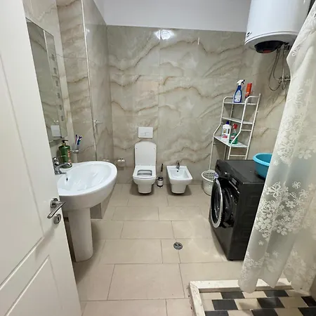 Relax Qerret Lejlighed *