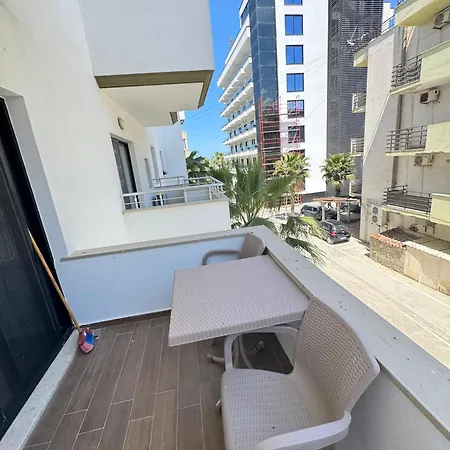 Relax Qerret Lejlighed Golem (Tirana)